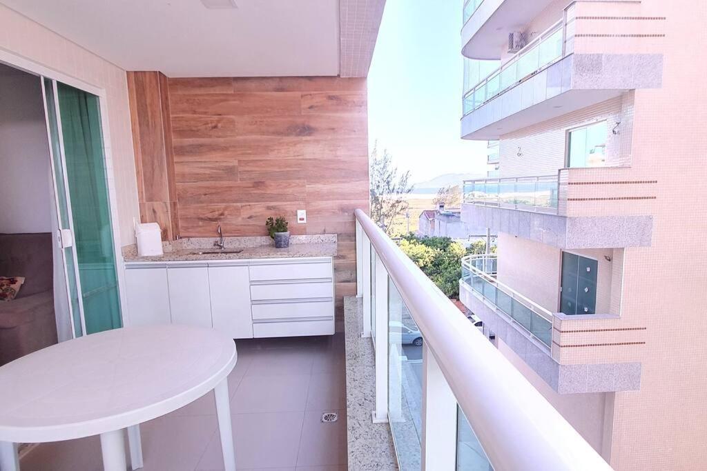 Lindissimo Apartamento, Ar Condic, 7 Min Da Praia! Appartement Cabo Frio Buitenkant foto